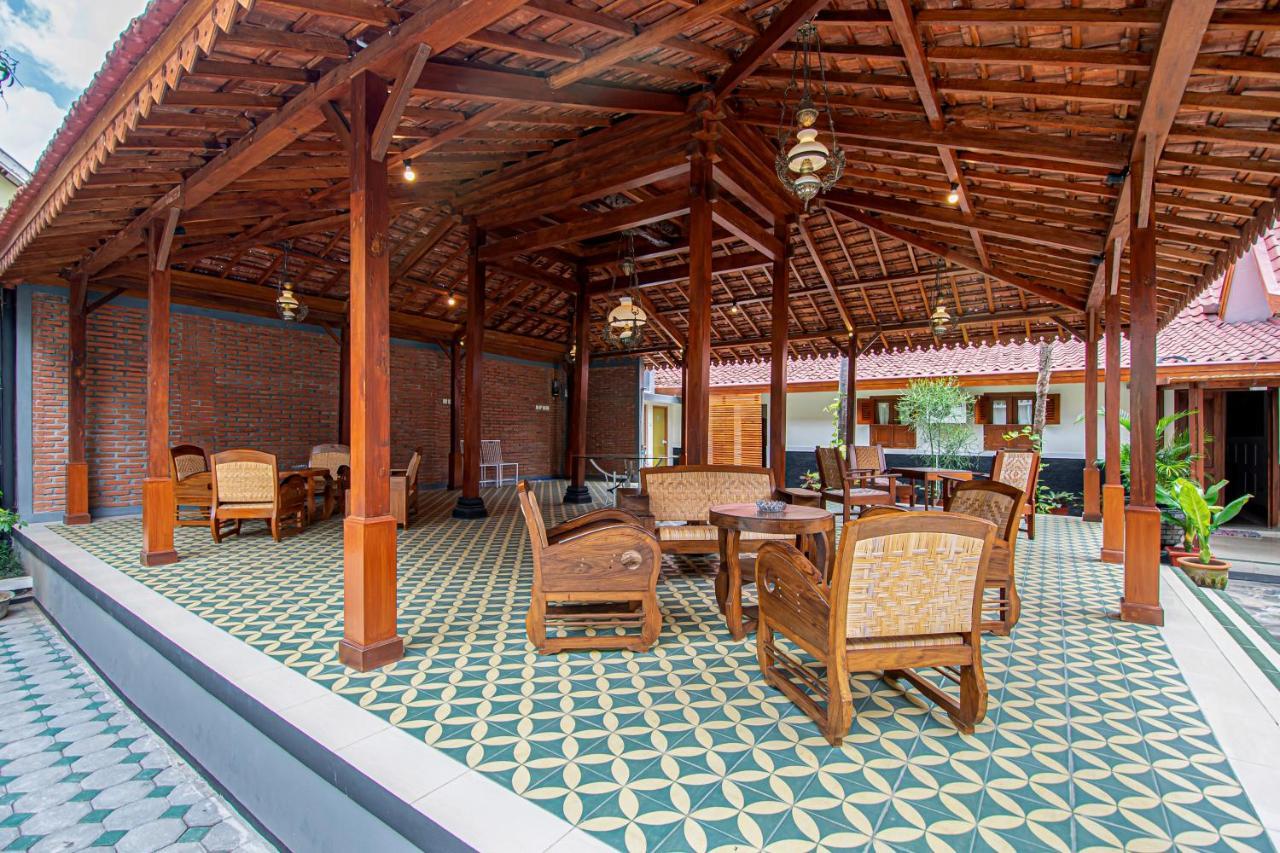 Roemah Noni Macanan Yogyakarta Exterior foto